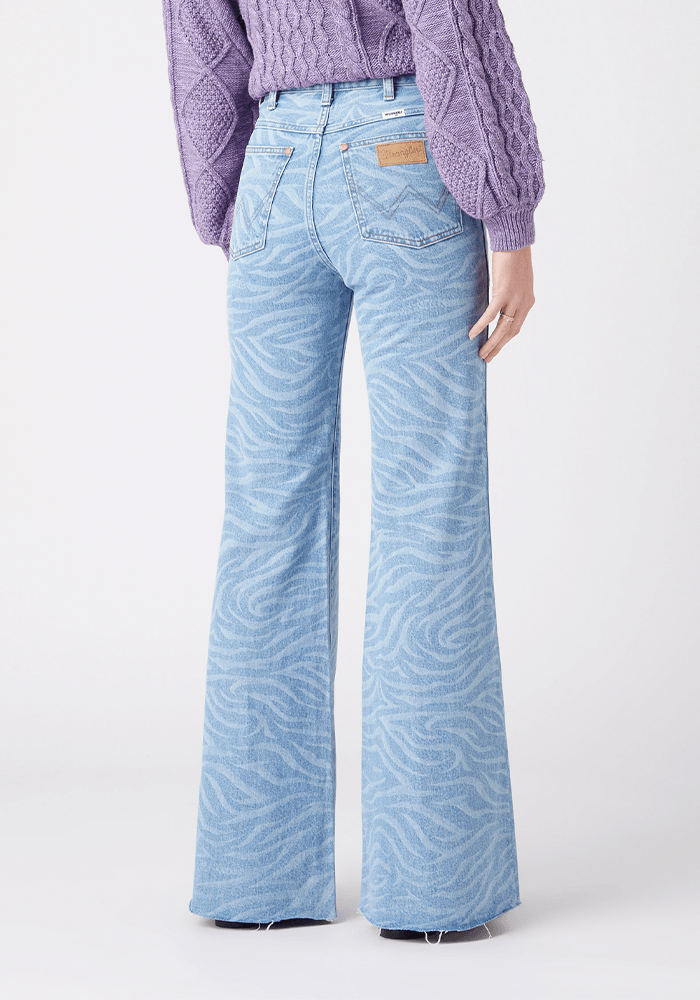 Jeans Mujer Tiro Alto Wanderer Flare Fit