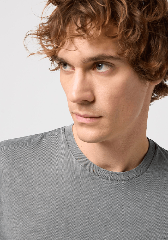 Polera Crew Neck - Circle Logo Gunmetal