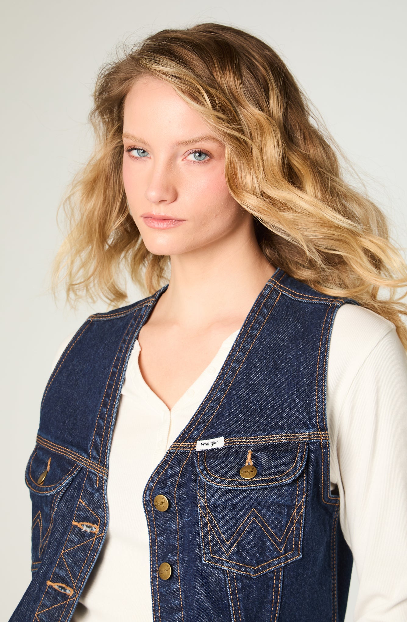 Chaqueta Mujer Vest Denim Regular Raw