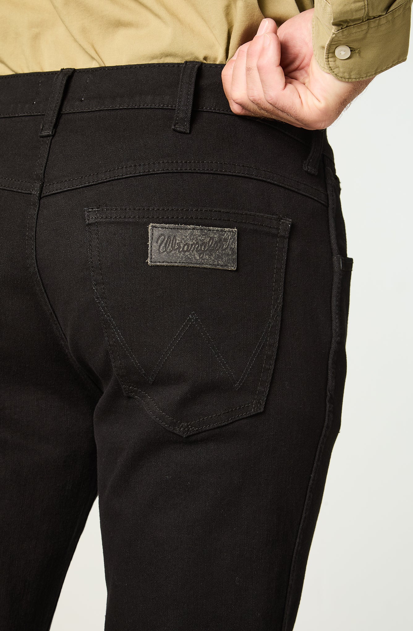 Jeans Hombre Larston Slim Negro