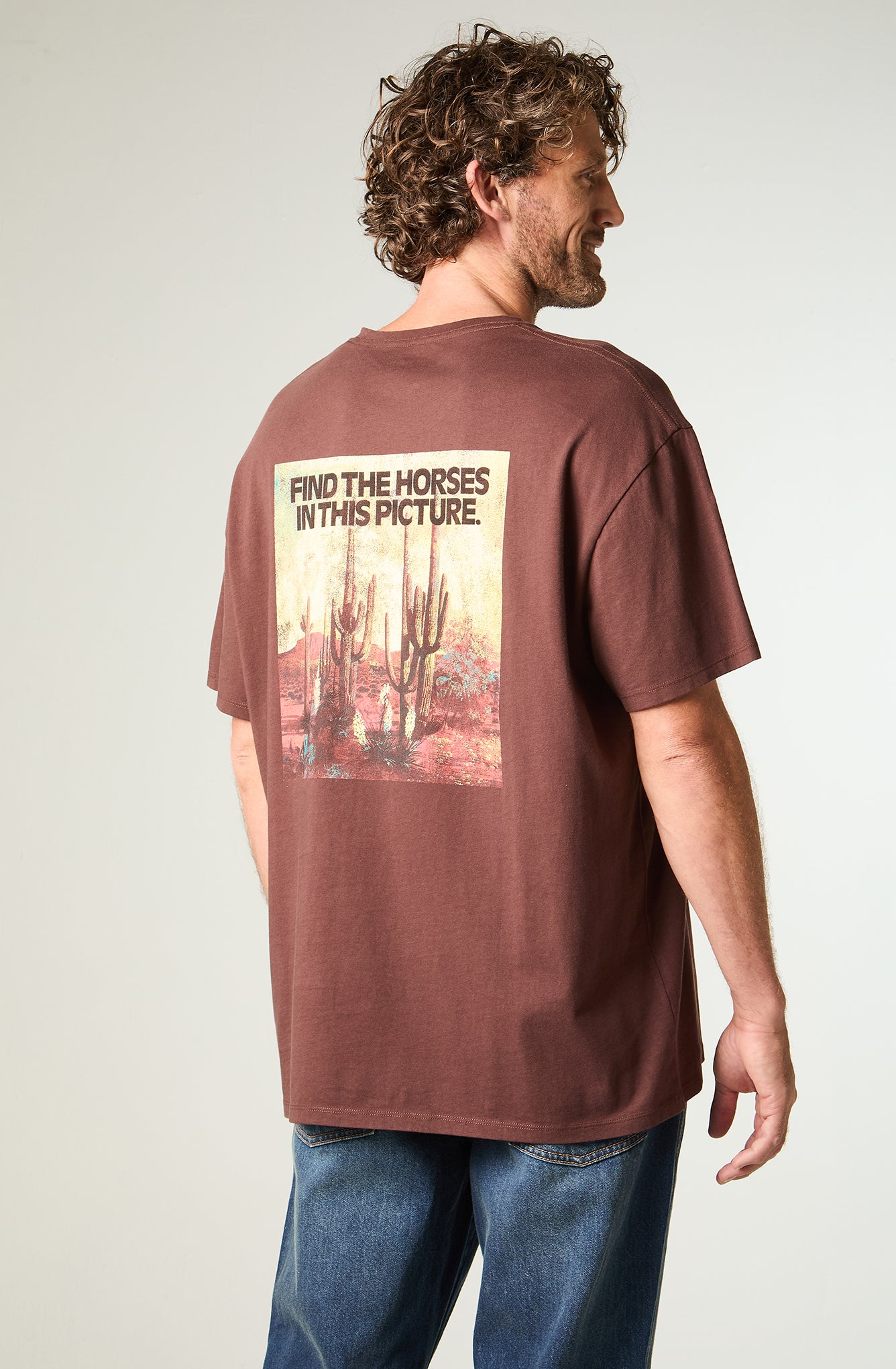 Polera Hombre Vintage Tee Regular Café