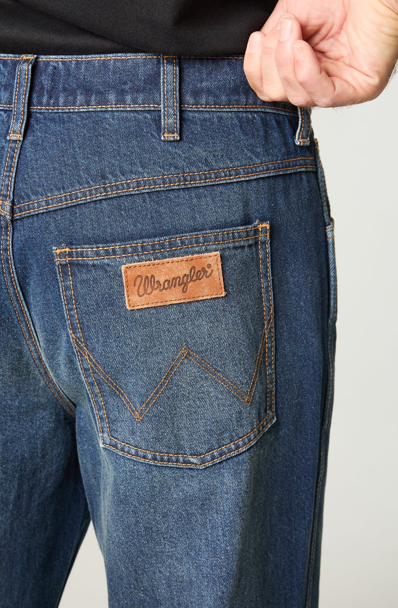 Jeans Hombre Frontier Relax Straight Tiro Medio Azul