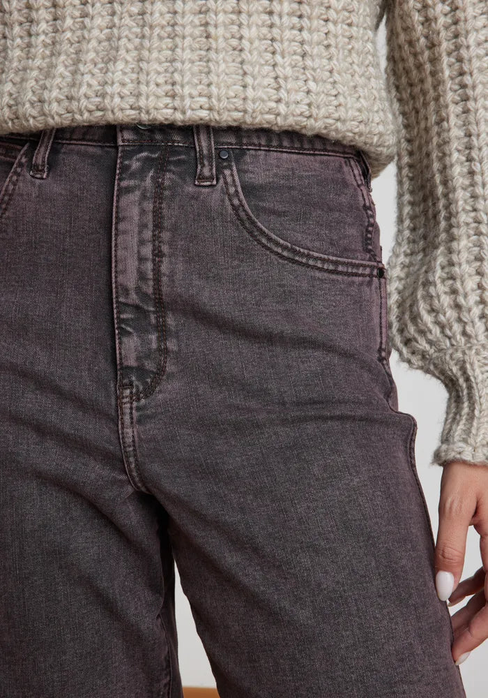 Jeans Mujer Tiro Alto Mom Dirty Iron