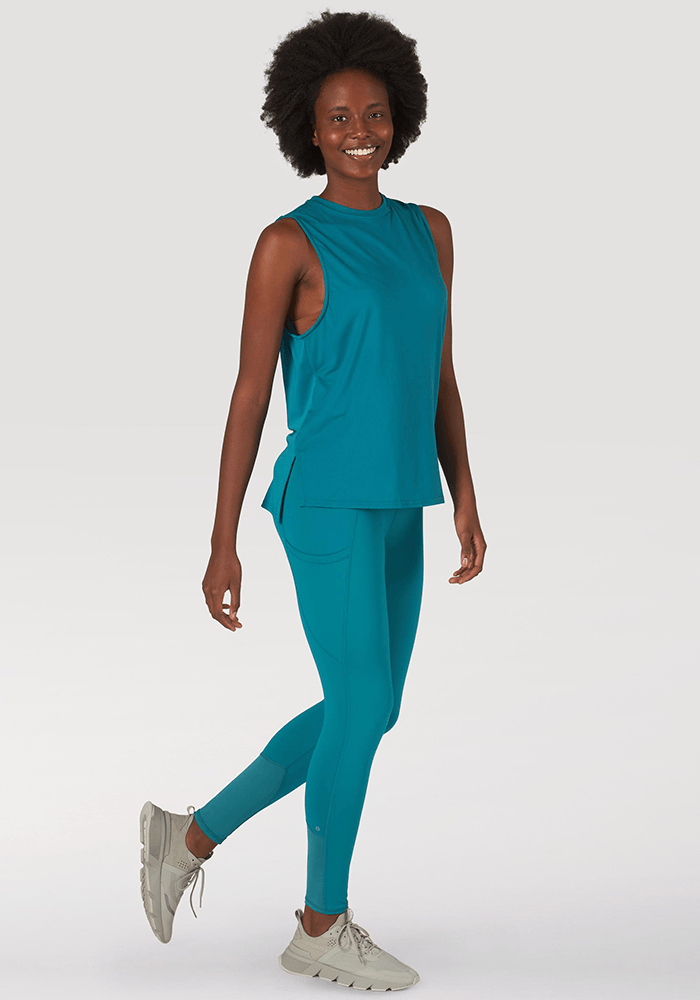 Polera Mujer All Terrain Gear Relaxed Fit Tank Exotic Plume