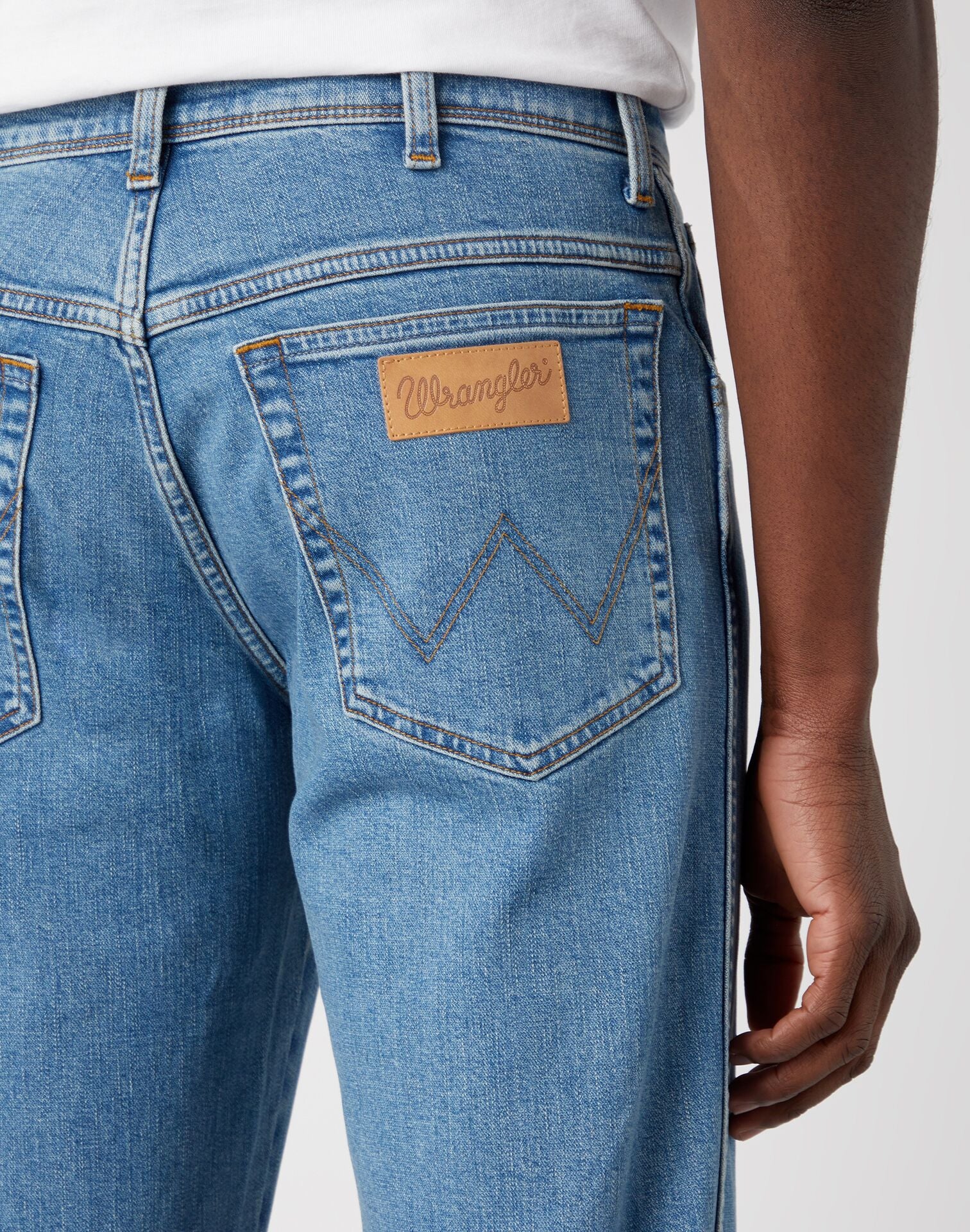 Jeans Hombre Tiro Alto Texas Regular Fit Wrango