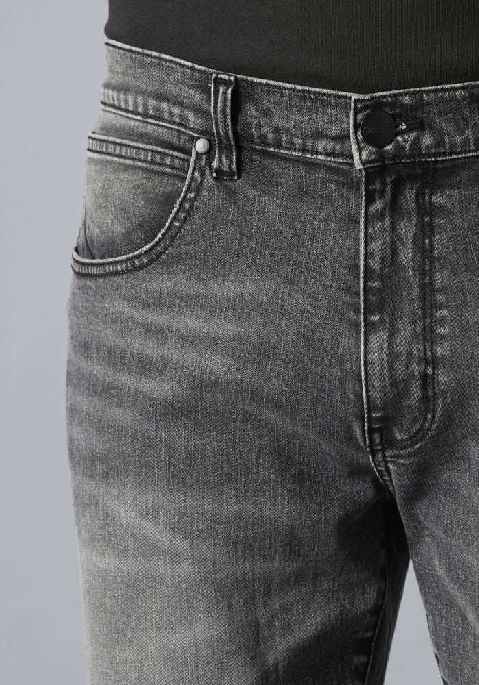 Jeans Larston Slim Tapered Fit Bllack Strong