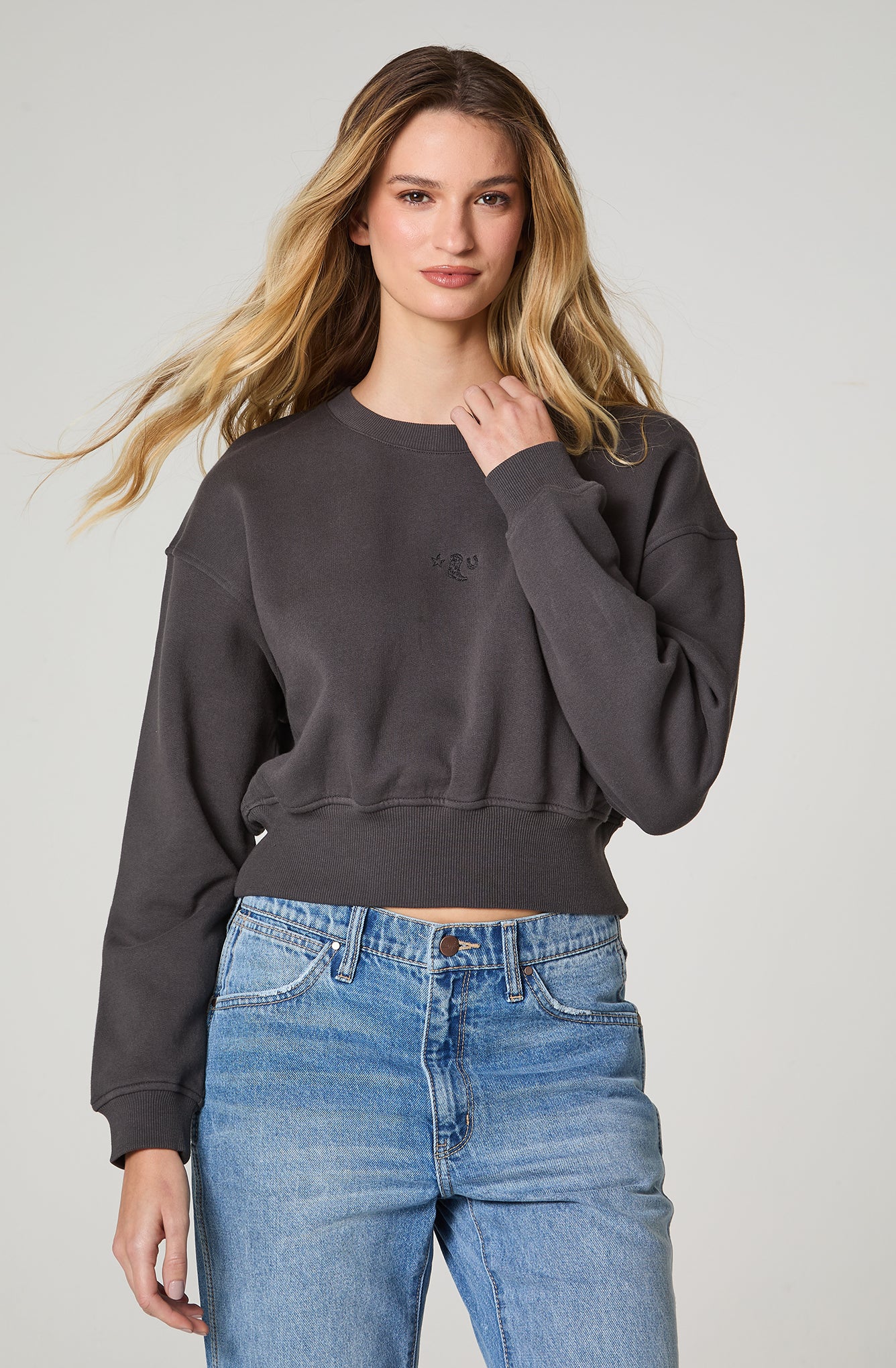 Poleron Mujer Cuello Redondo Relaxed Fit Negro