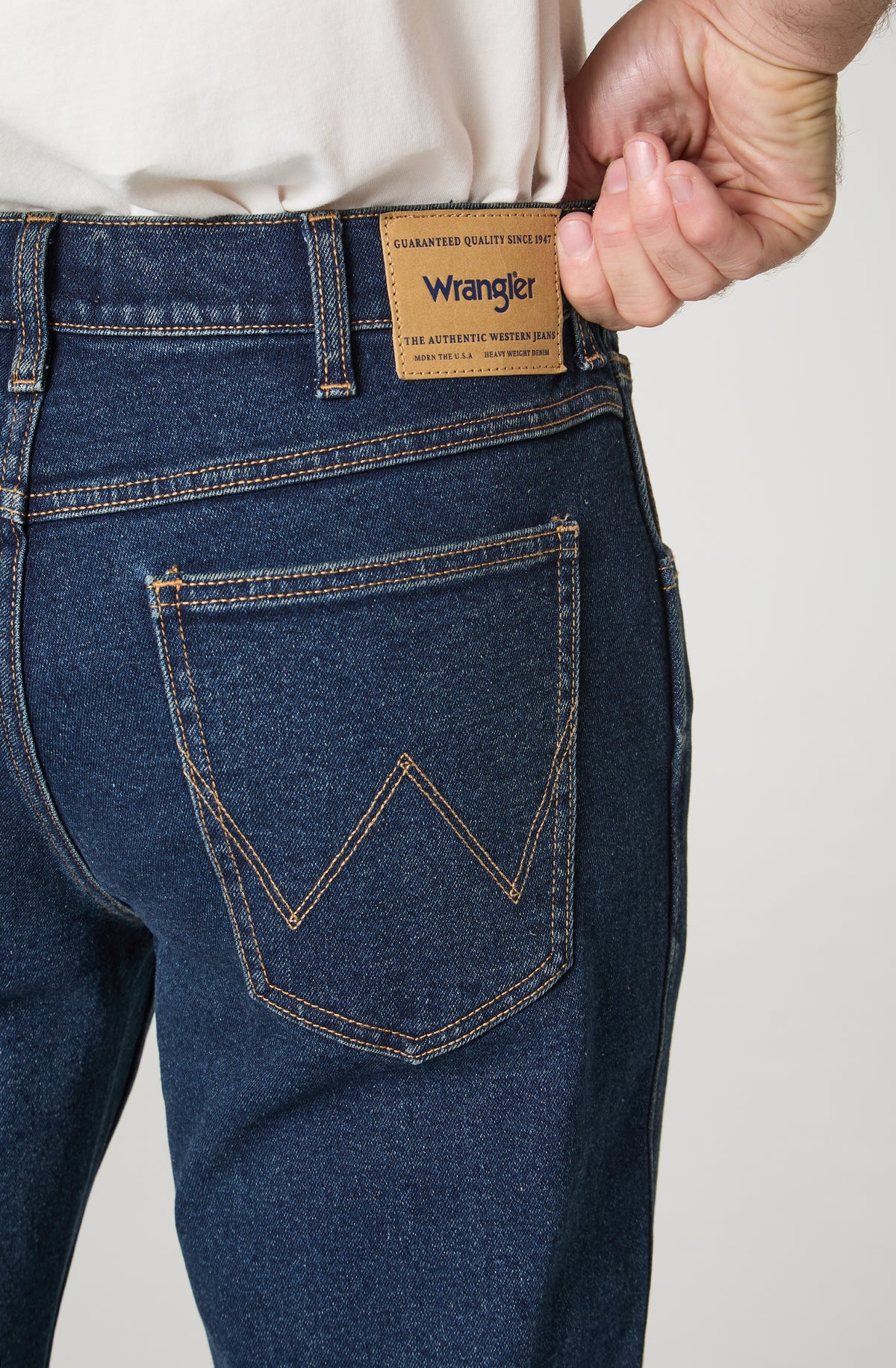 Jeans Hombre Regular Straight Azul Oscuro