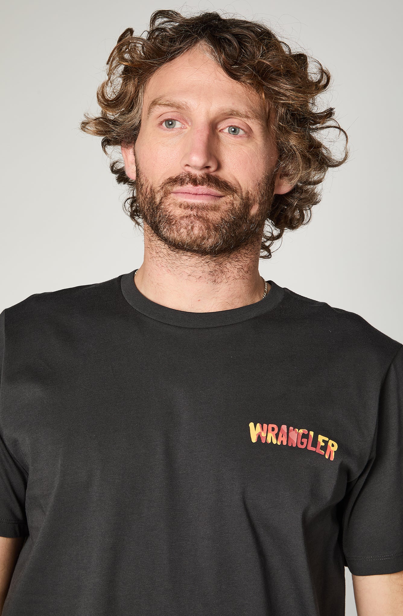 Polera Hombre Graphic Tee black