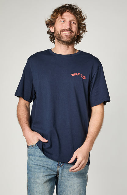 Polera Hombre Graphic Tee Navy