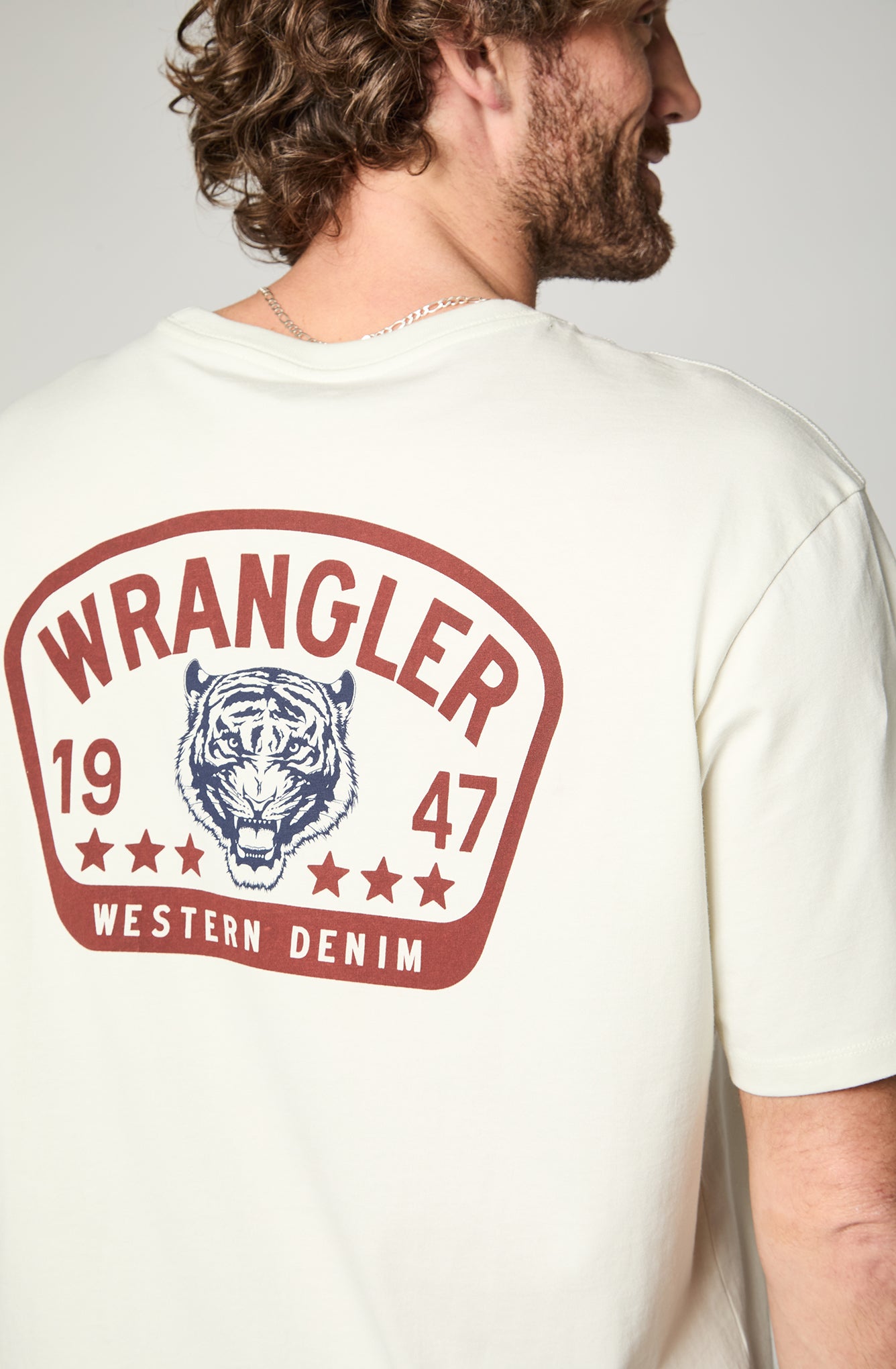 Polera Hombre Graphic Tee White