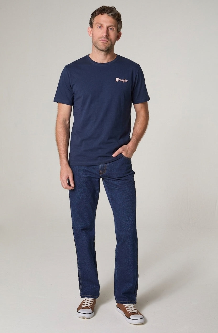 Polera Hombre Cuello Redondo Con Estampado En Espalda Regular Fit 100% Cotton Azul