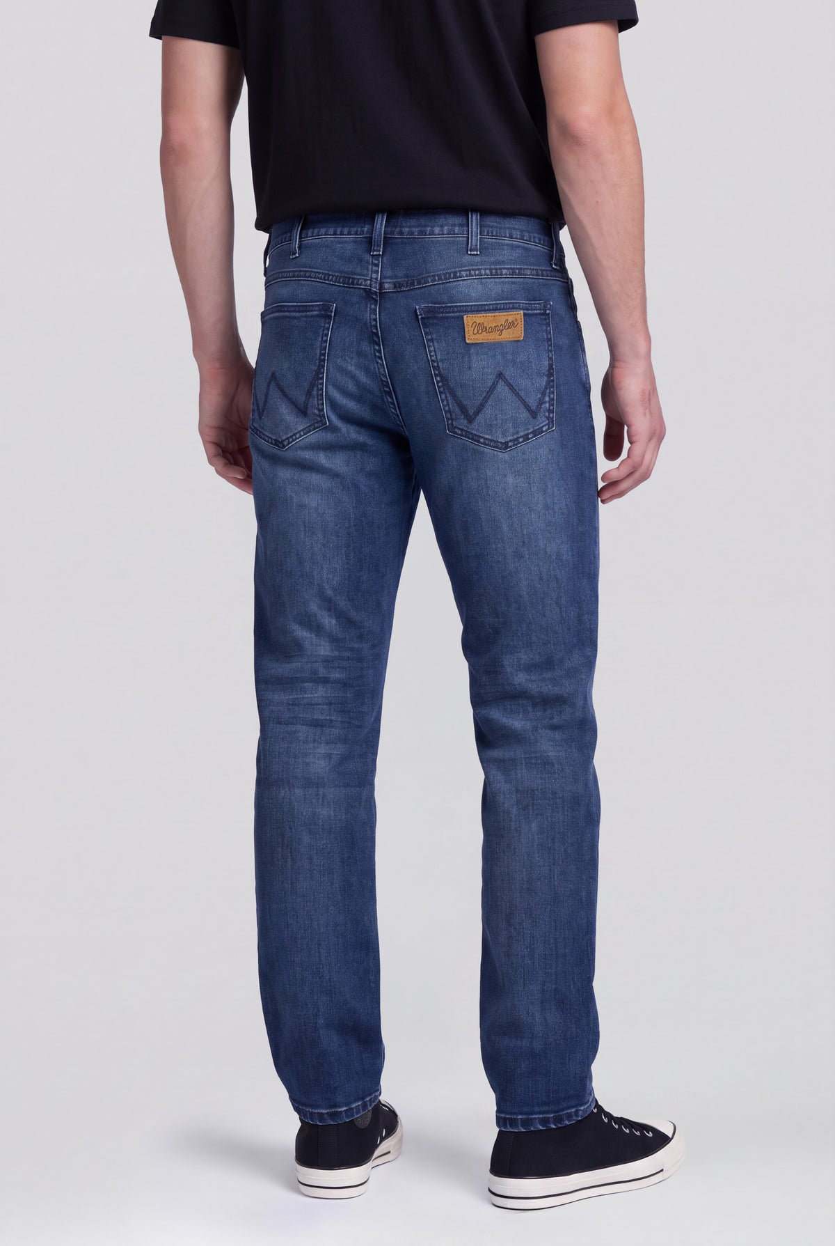 Jeans Hombre Larston Slim Tapered Azul Medio