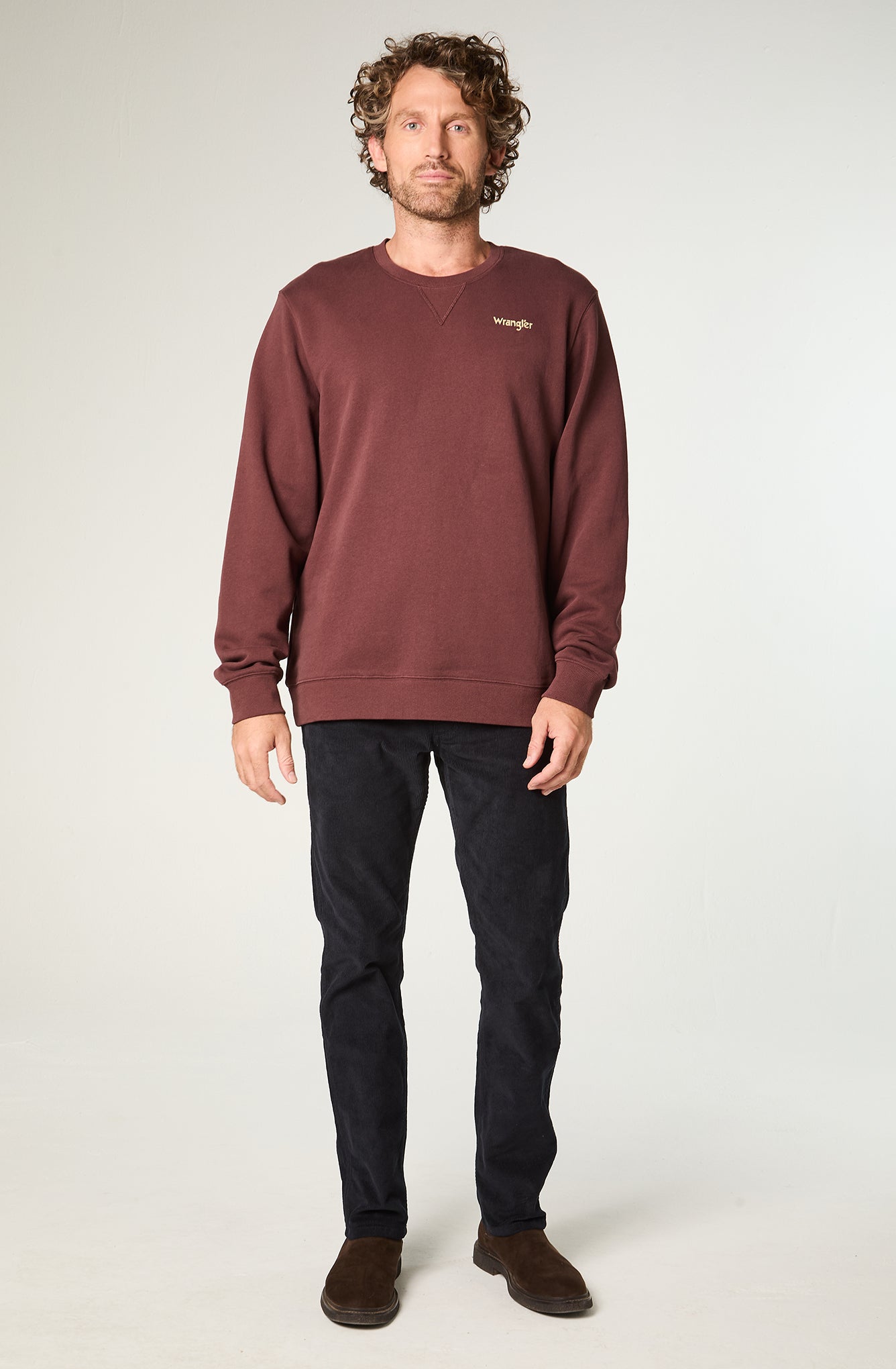 Polerón Hombre Crewneck Graphic Regular Café