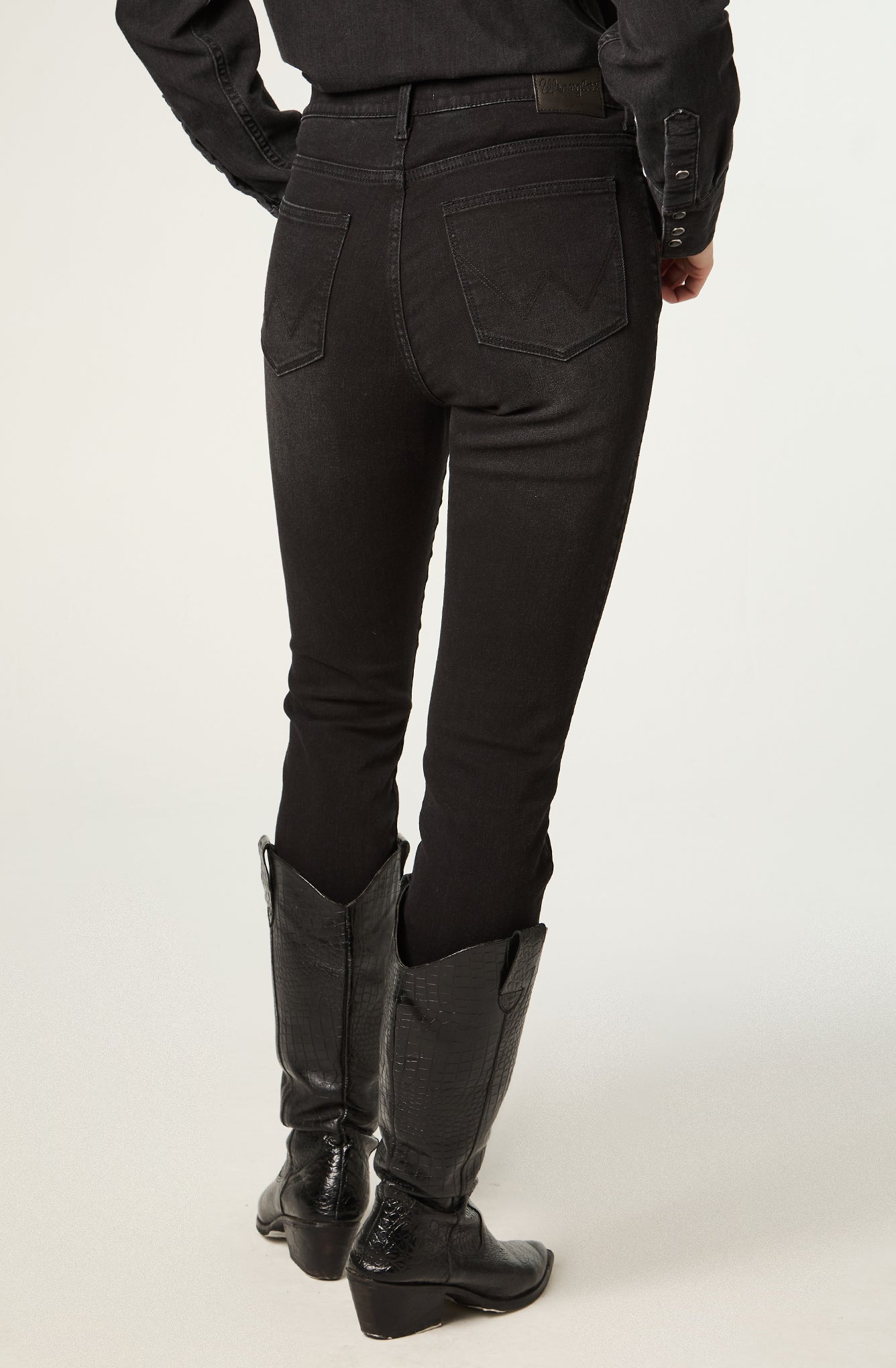 Jeans Mujer Tiro Alto Skinny Black Wash