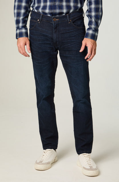 Jeans Hombre Larston Slim Fit We Care Elite