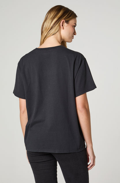 Polera Mujer Patch Oversize Fit Negro