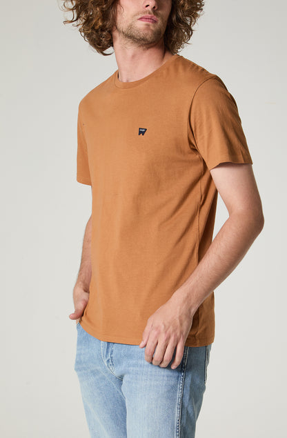 Polera Hombre Patch Regular Fit Café Claro