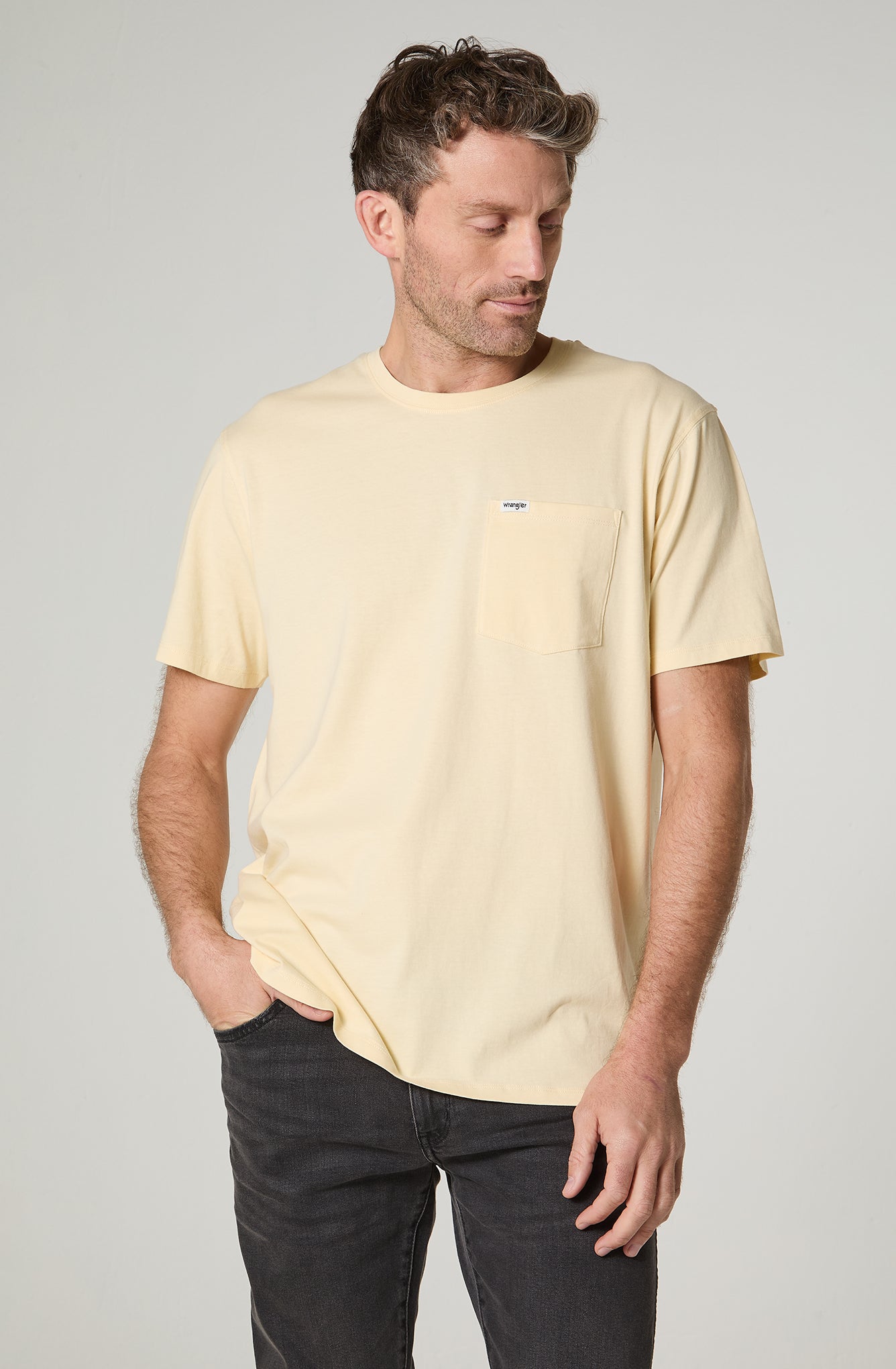 Polera Hombre 1 Pocket Regular Fit  Amarillo