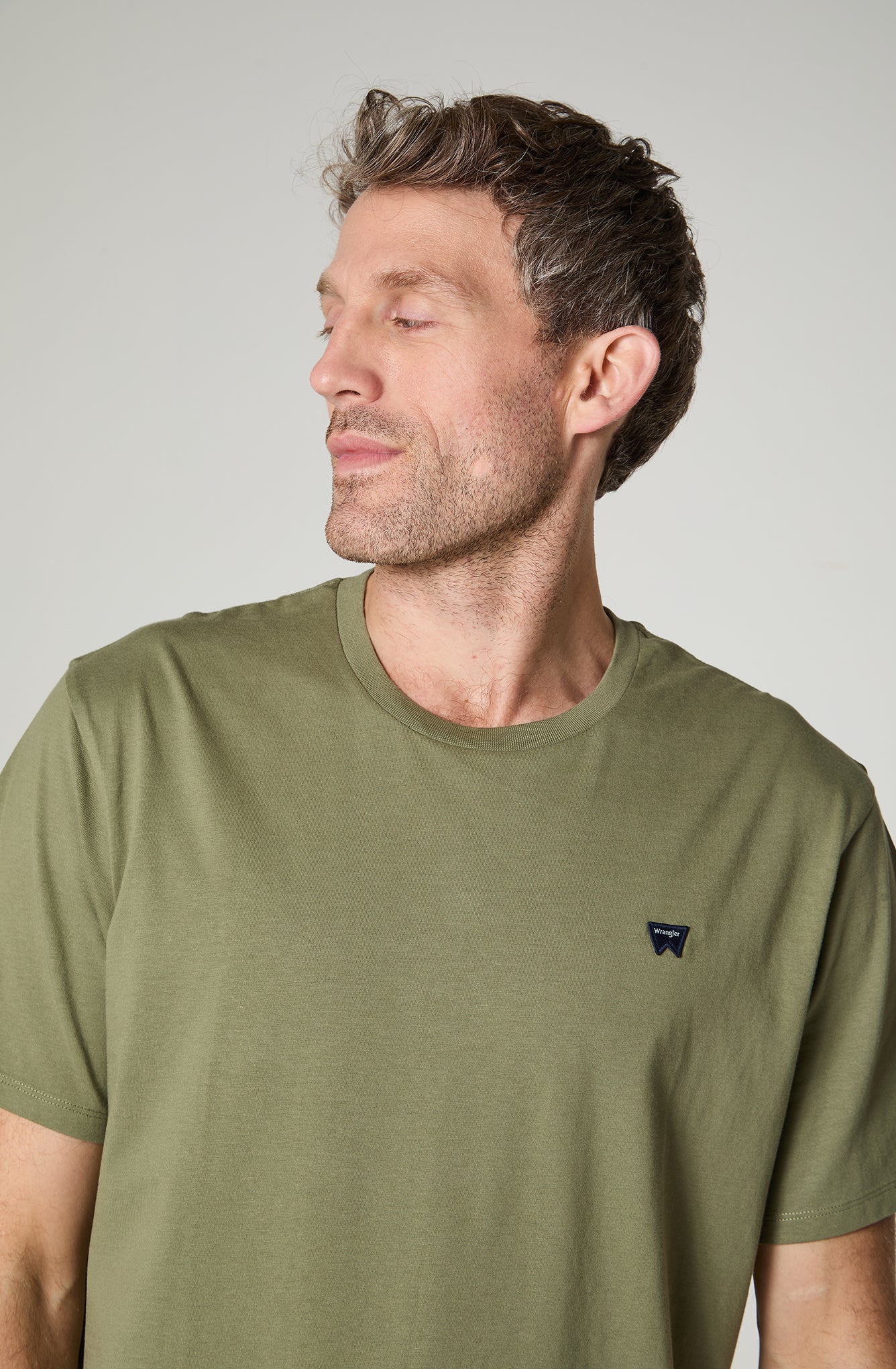 Polera Hombre Patch Regular Fit Verde Militar