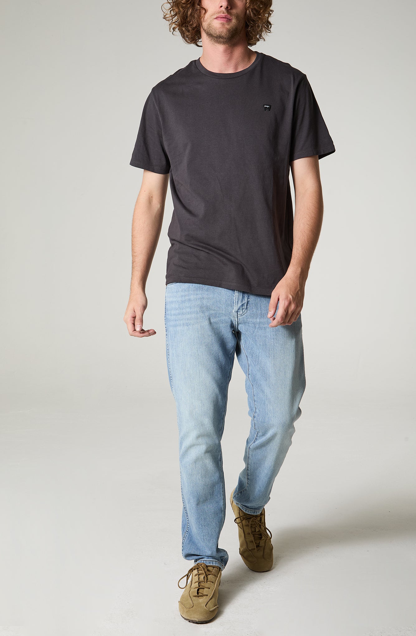 Polera Hombre Patch Regular Fit Negro