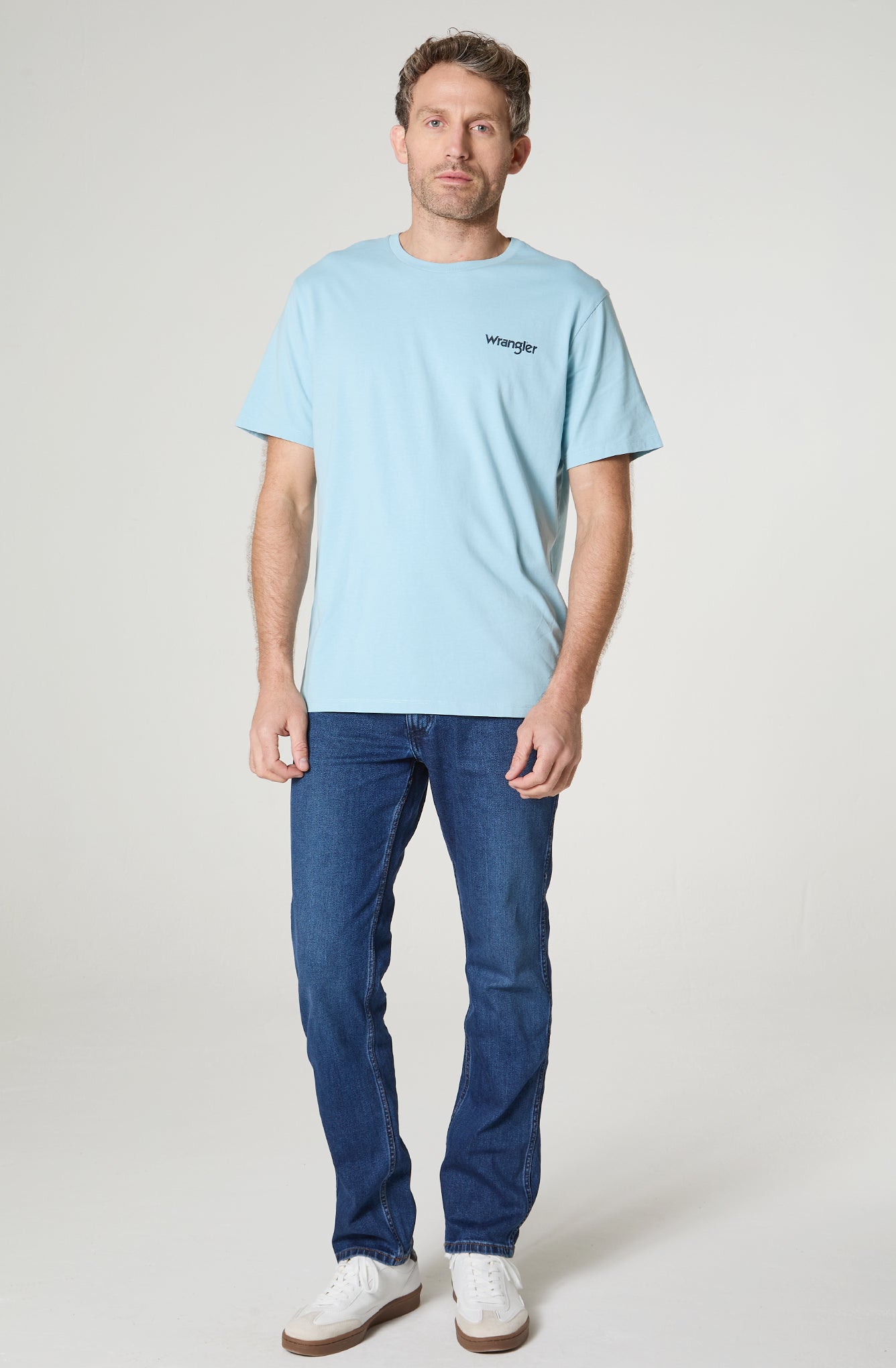 Polera Hombre Patch Regular Fit Celeste