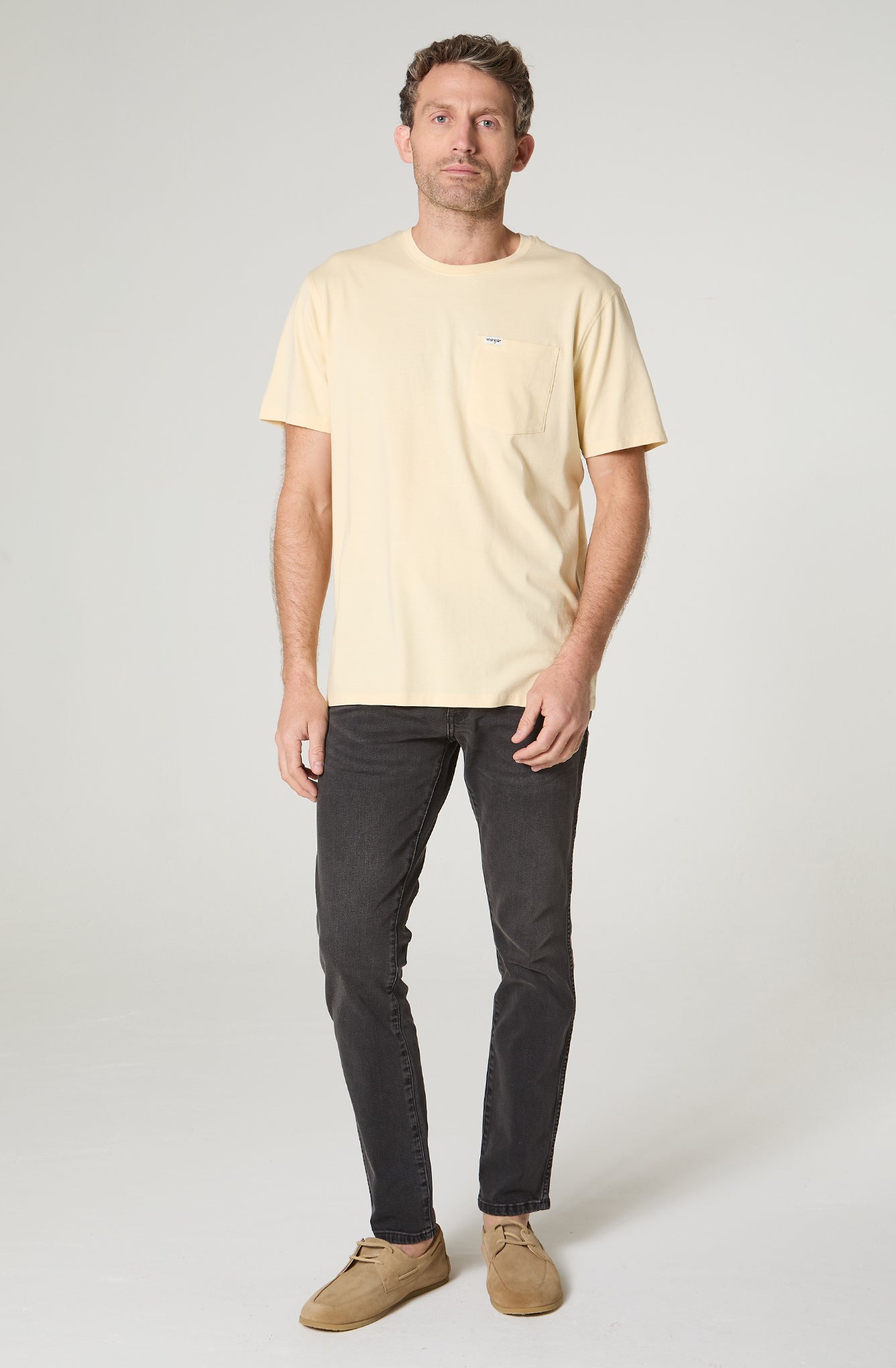 Polera Hombre 1 Pocket Regular Fit  Amarillo