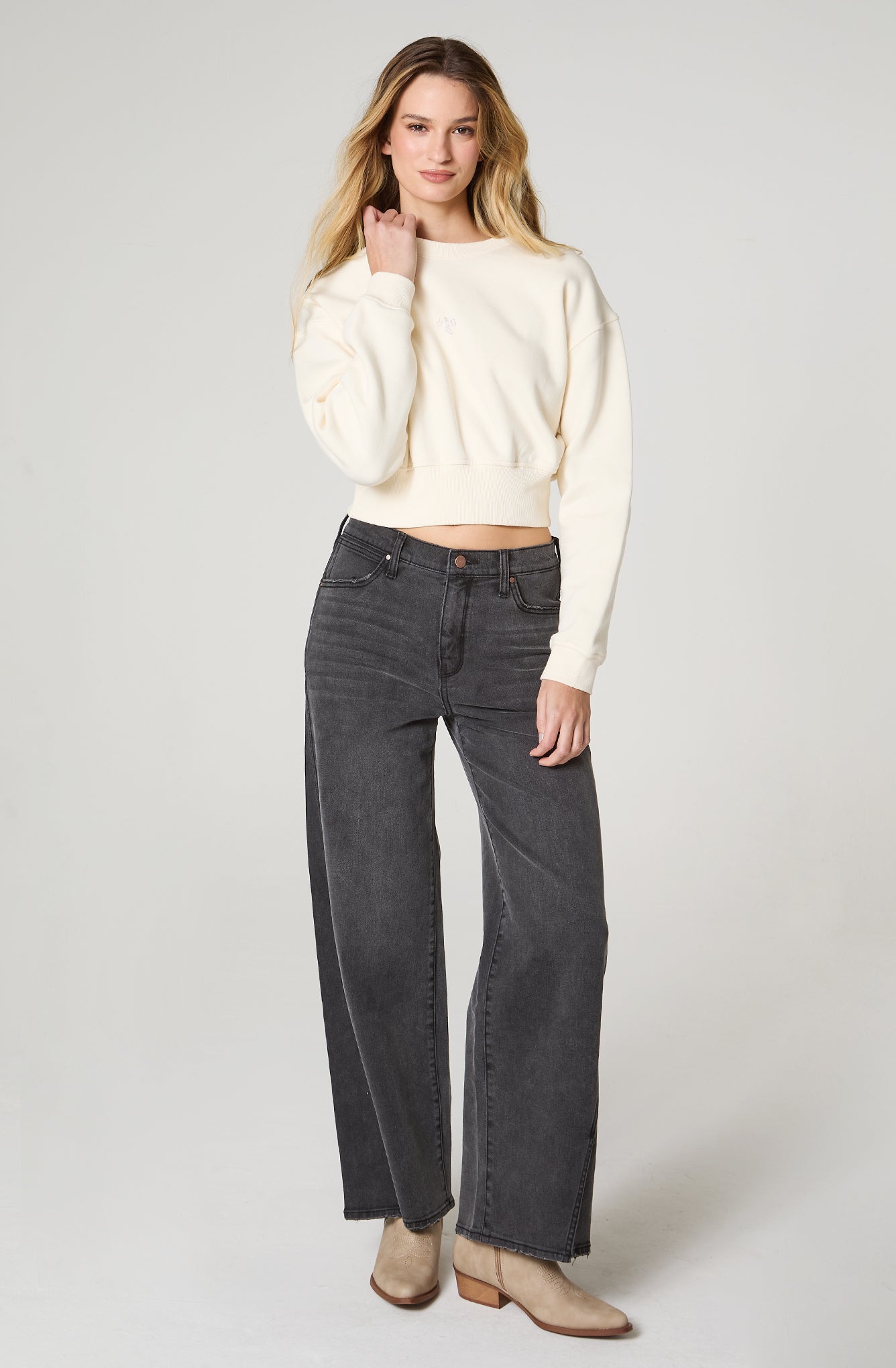 Poleron Mujer Cuello Redondo Relaxed Fit Blanco