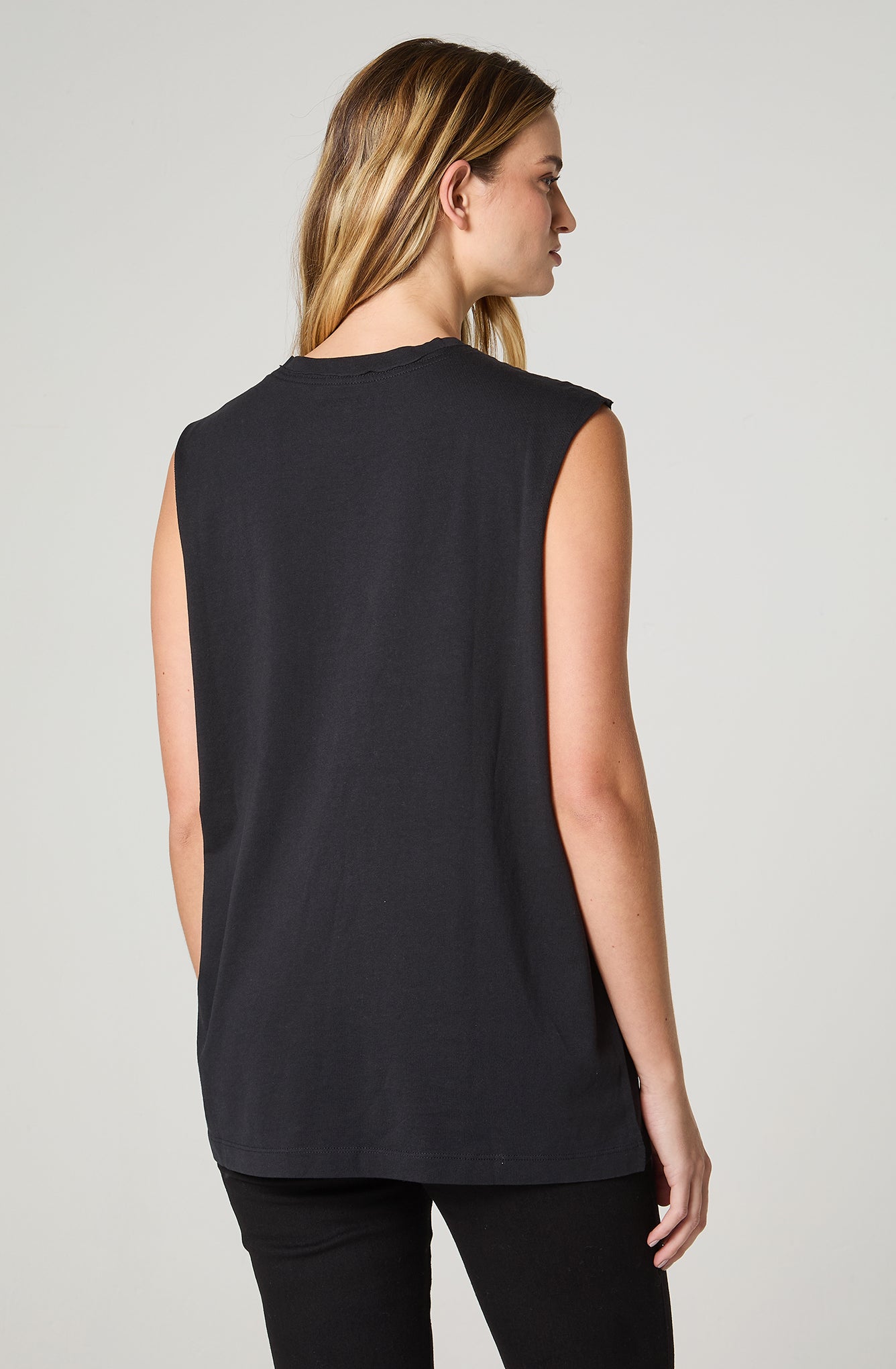 Polera Mujer Patch Regular Fit Negro
